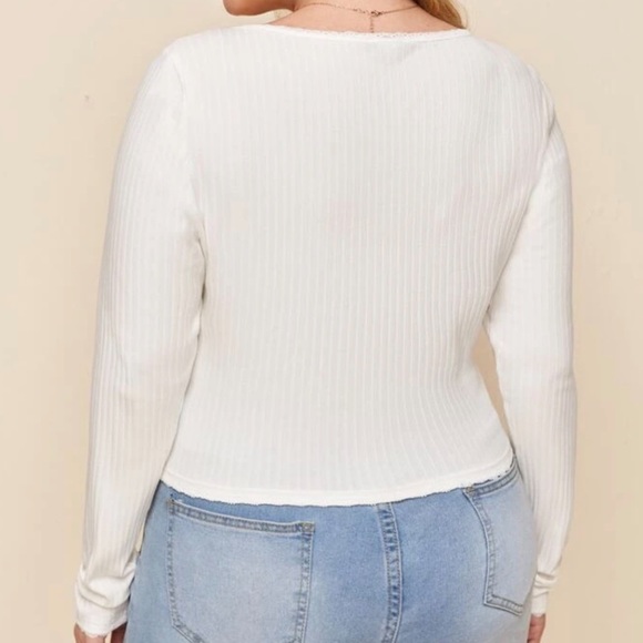 NWT|1X-3X| TCB| KEEP IT SIMPLE WHITE SCALLOPED SQUARE NECK BUTTONUP CARDIGAN|NEW - Picture 3 of 13